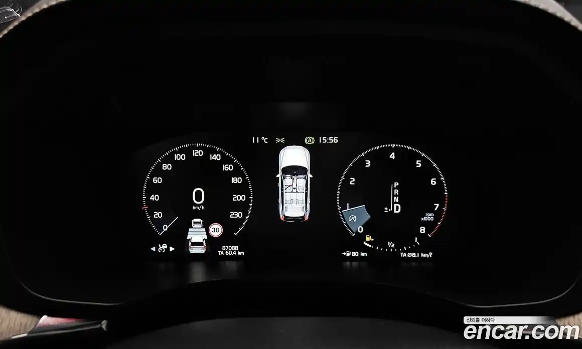 Volvo XC60 2019 2.0 гидро в Москве № 197089, фото 8