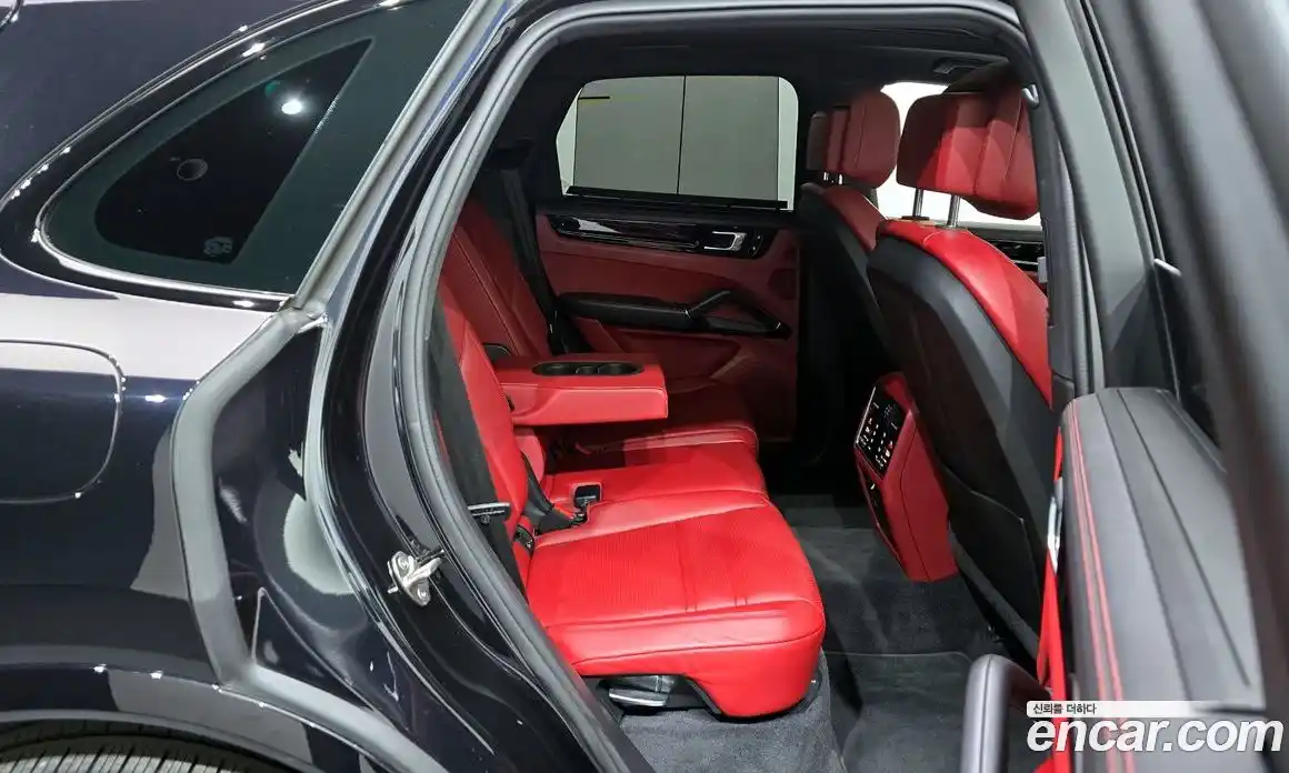 Porsche Cayenne 2021 3.0 гидро в Москве № 197325, фото 12