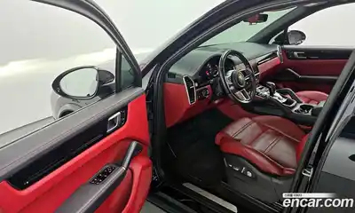 Porsche Cayenne 2021 3.0 гидро в Москве № 197325, миниатюра 10