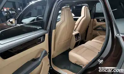 Porsche Cayenne 2020 3.0 гидро в Москве № 197573, миниатюра 12