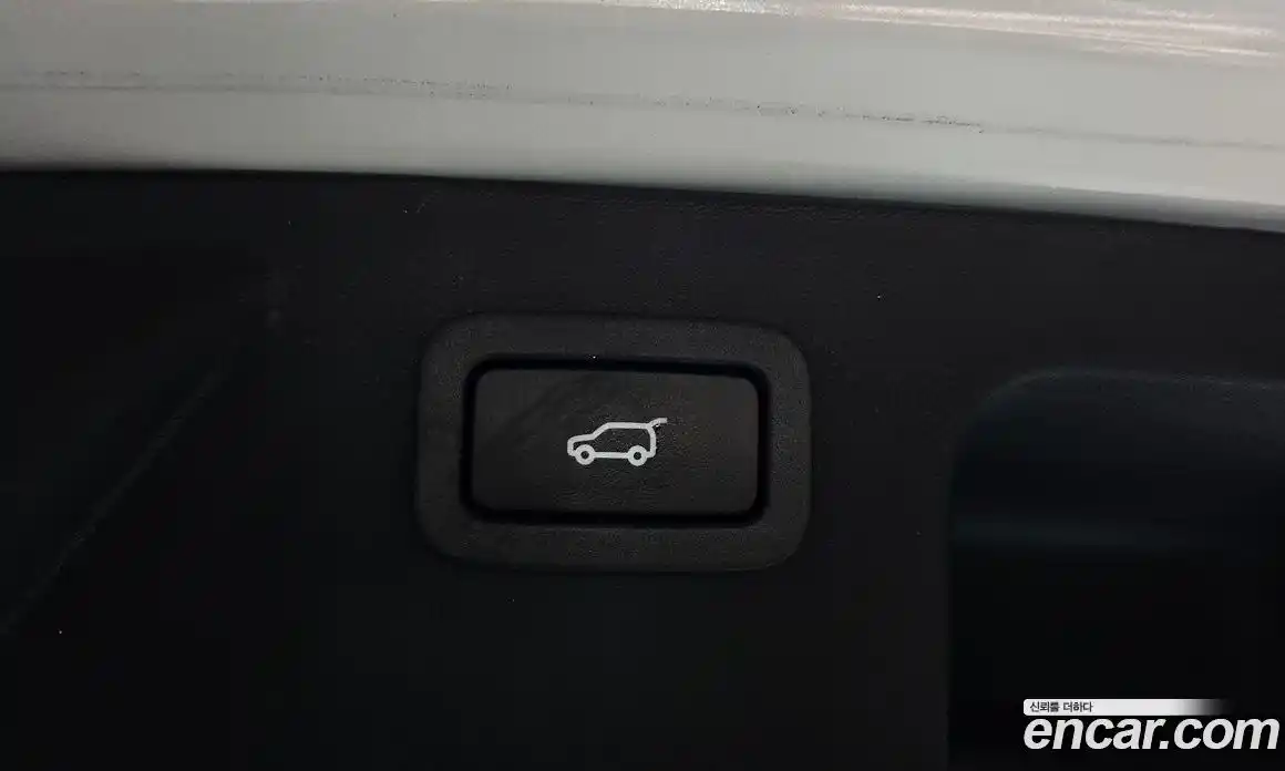 Land Rover Discovery Sport 2017 2.0 гидро в Москве № 198198, фото 20