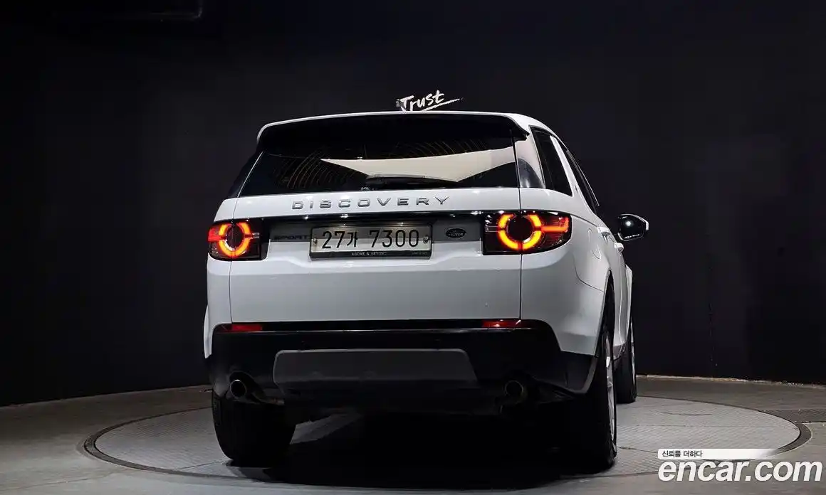 Land Rover Discovery Sport 2017 2.0 гидро в Москве № 198198, фото 4