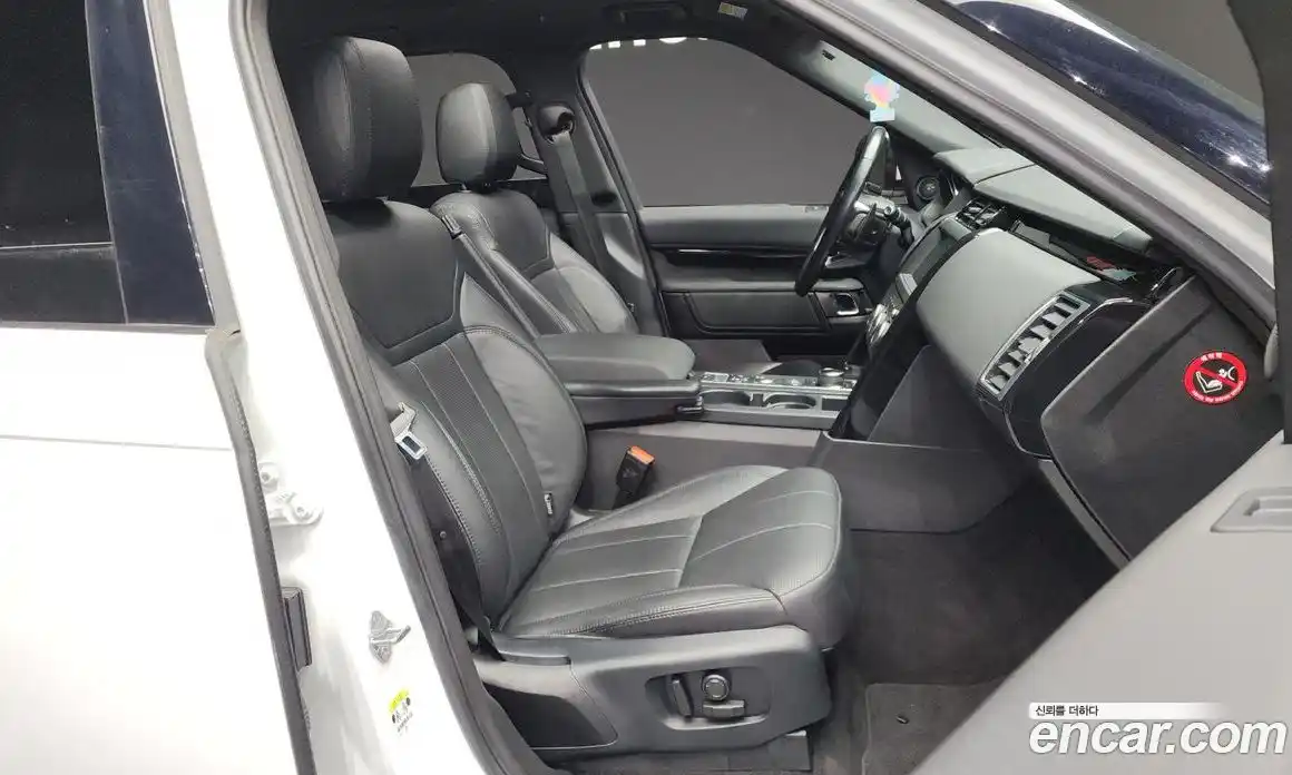 Land Rover Discovery 2019 3.0 гидро в Москве № 198274, фото 11