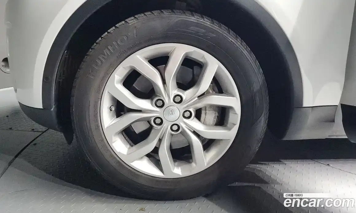 Land Rover Discovery 2019 3.0 гидро в Москве № 198274, фото 5