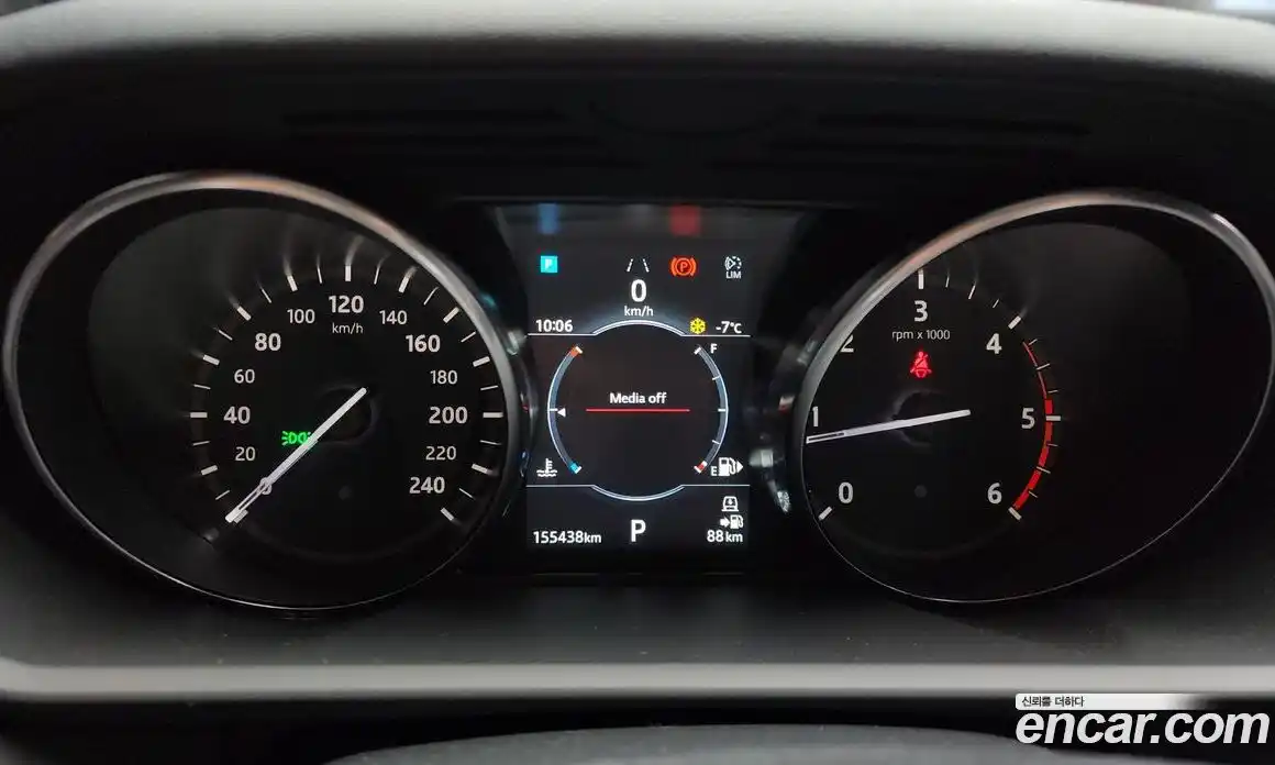 Land Rover Discovery 2019 3.0 гидро в Москве № 198274, фото 8