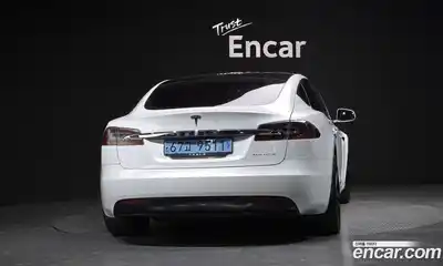 Tesla Model S 2019 0.3 гидро в Москве № 198625, миниатюра 4