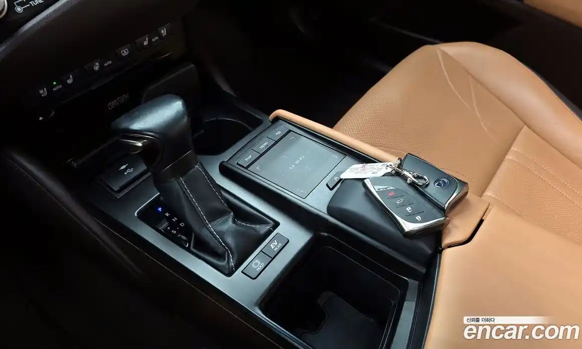 Lexus ES 2020 2.5 гидро в Москве № 198899, фото 9