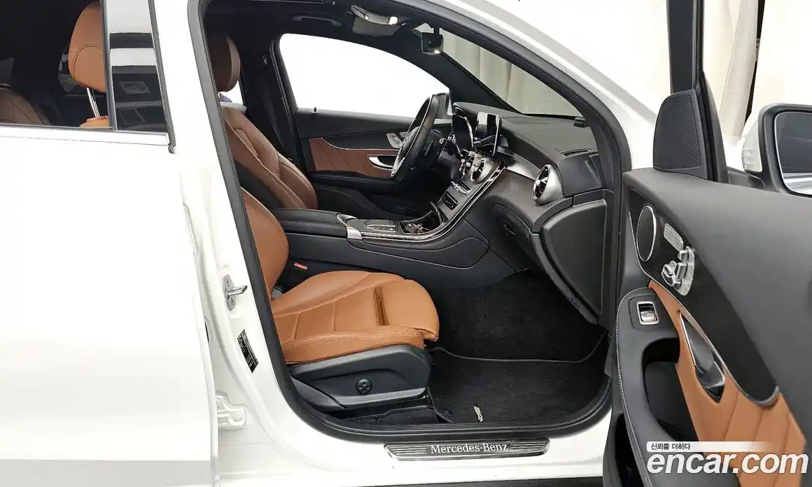 Mercedes-Benz GLC-Class 2021 2.0 гидро в Москве № 205865, фото 11