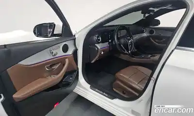 Mercedes-Benz E-Class 2021 2.0 гидро, миниатюра 10