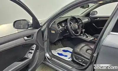 Audi A4 2014 2.0 гидро в Москве № 212481, миниатюра 10