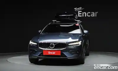Volvo V60 2020 2.0 гидро в Москве № 212844, миниатюра 3