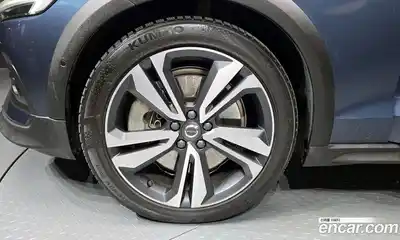 Volvo V60 2020 2.0 гидро в Москве № 212844, миниатюра 5