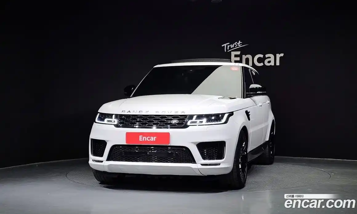 Land Rover Range-Rover Sport 2016 3.0 гидро в Москве № 213420, фото 3