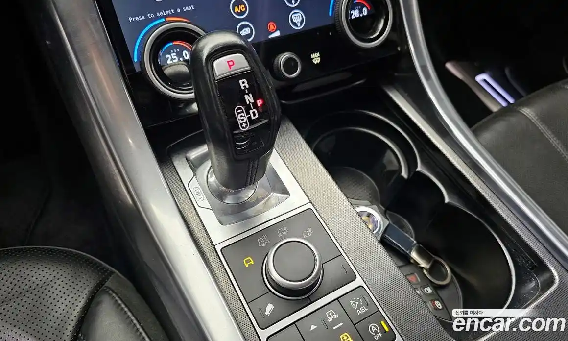 Land Rover Range-Rover Sport 2016 3.0 гидро в Москве № 213420, фото 9