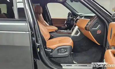 Land Rover Range-Rover 2017 4.4 гидро в Москве № 213778, миниатюра 11