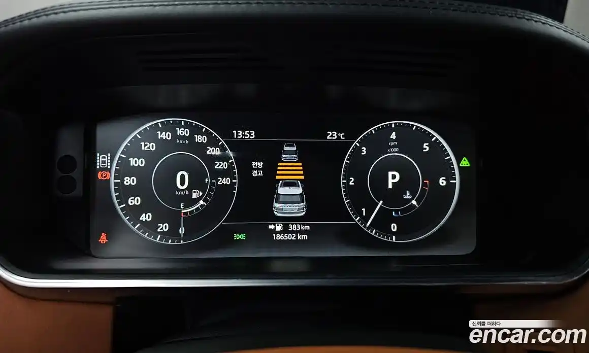 Land Rover Range-Rover 2017 4.4 гидро в Москве № 213778, фото 8