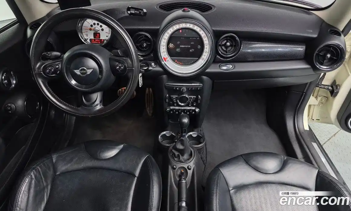 Mini Cooper 2011 1.6 гидро в Москве № 214322, фото 7