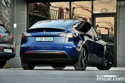 Tesla Model Y 2022 0.2 гидро в Москве № 214515, миниатюра 2