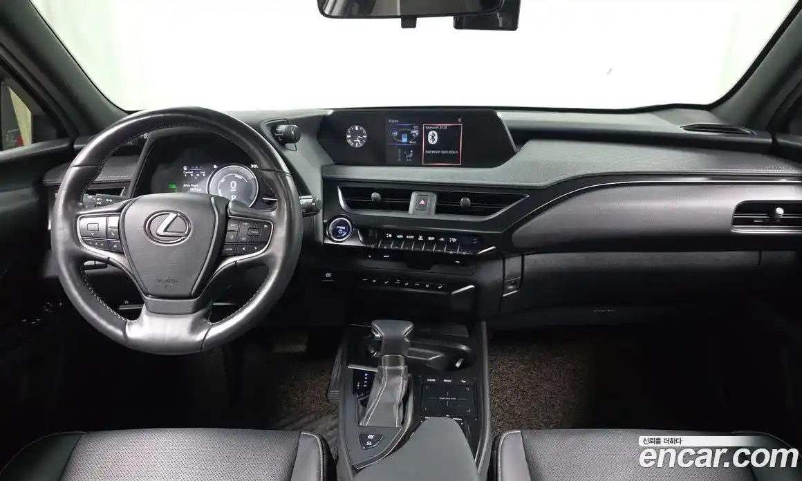 Lexus UX 2019 2.0 гидро в Москве № 214598, фото 7