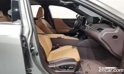 Lexus ES 2020 2.5 гидро в Москве № 214671, миниатюра 11