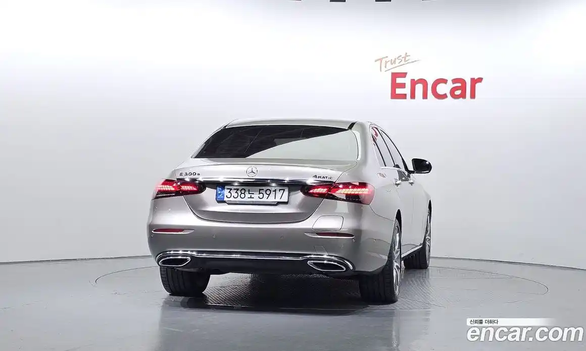 Mercedes-Benz E-Class 2022 2.0 гидро в Москве № 224734, фото 4