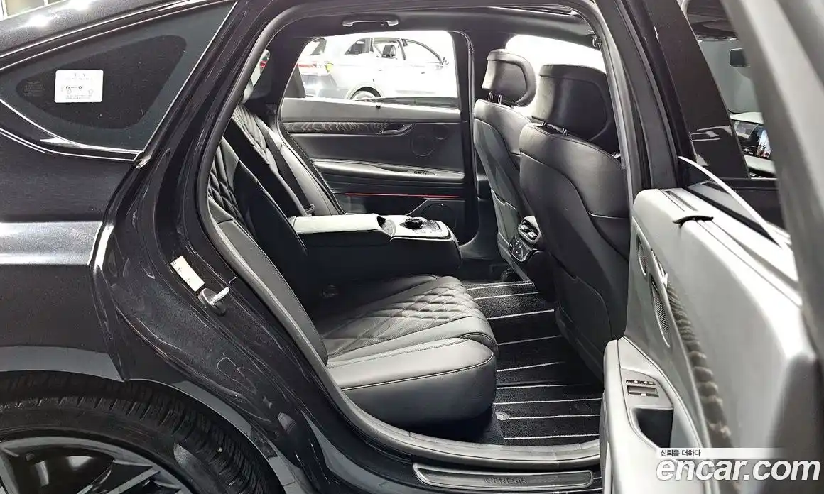 Genesis G80 2025 2.5 гидро в Москве № 22783, фото 12