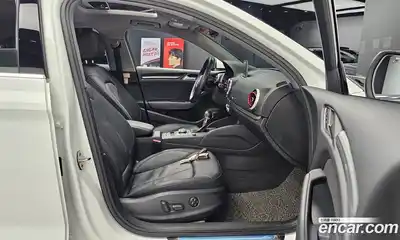 Audi A3 2018 2.0 гидро в Москве № 230148, миниатюра 12