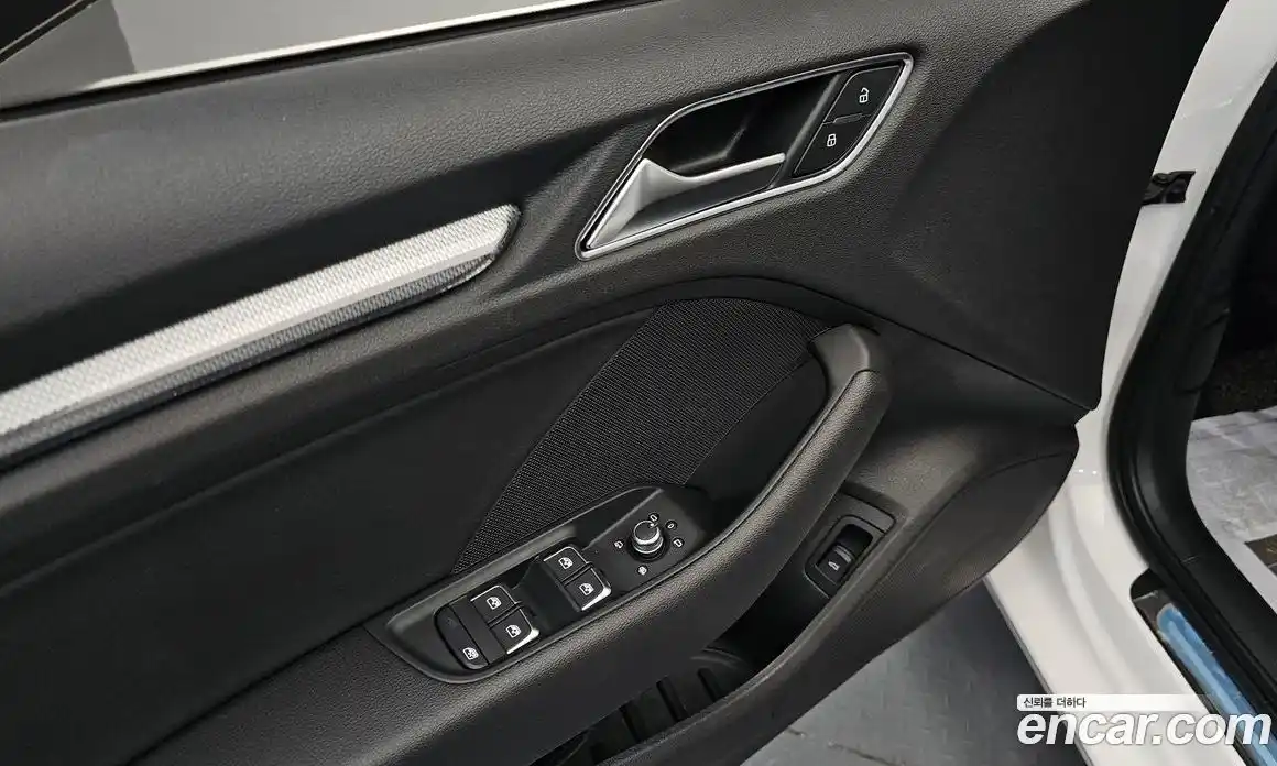 Audi A3 2018 2.0 гидро в Москве № 230148, фото 14