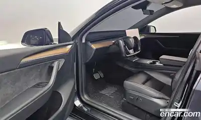 Tesla Model Y 2024 0.2 гидро в Москве № 231628, миниатюра 10