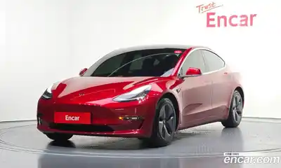 Tesla Model 3, 2020