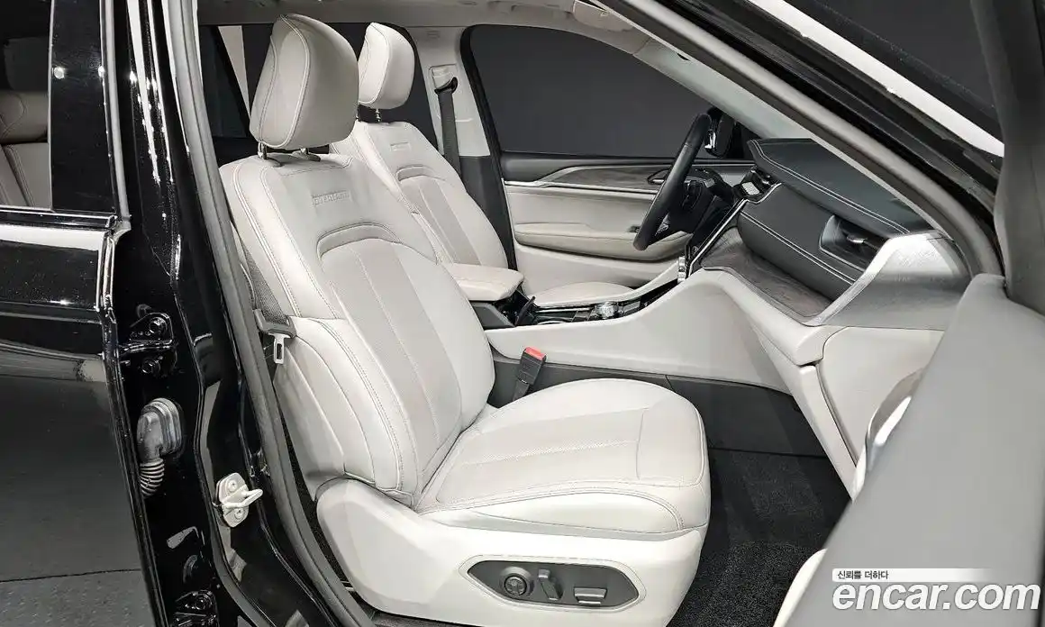 Jeep Cherokee 2021 3.6 гидро в Москве № 232320, фото 10