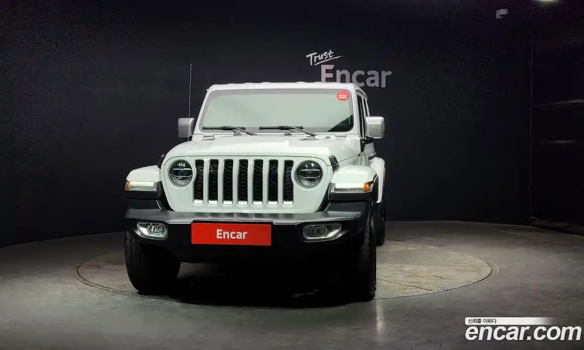 Jeep Wrangler 2022 2.0 гидро в Москве № 232432, фото 3