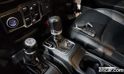 Jeep Wrangler 2022 2.0 гидро в Москве № 232432, миниатюра 9