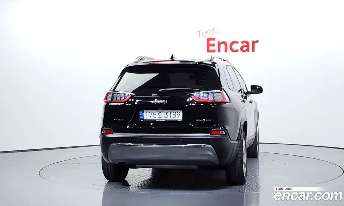 Jeep Cherokee 2022 2.4 гидро в Москве № 232453, фото 4