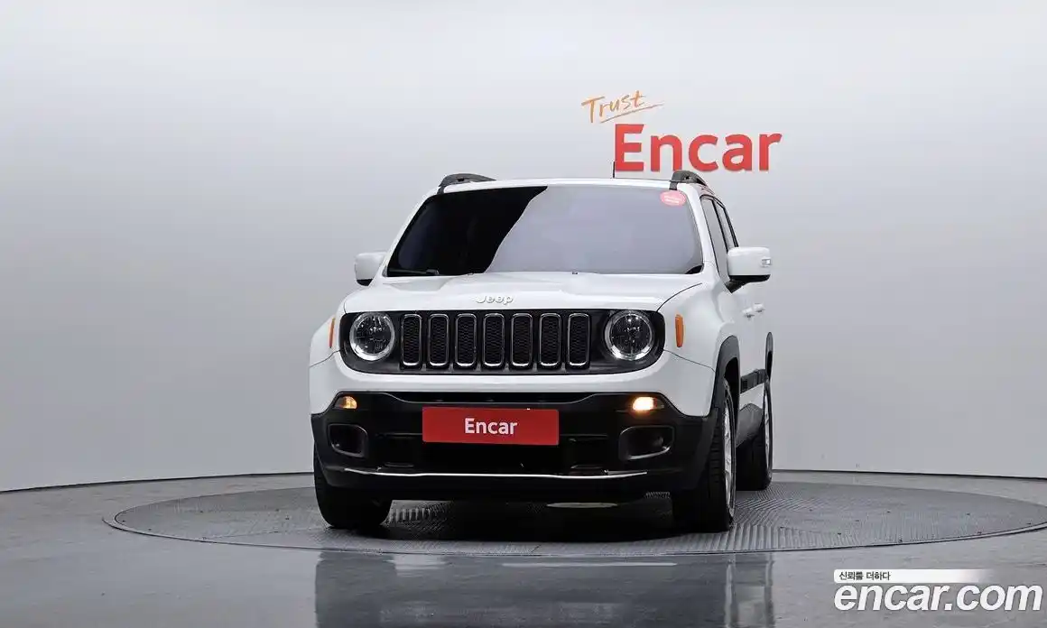 Jeep Renegade 2016 2.4 гидро в Москве № 232551, фото 3