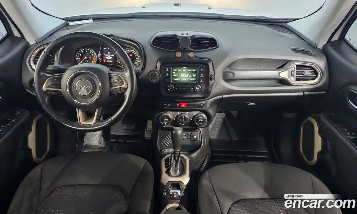 Jeep Renegade 2016 2.4 гидро в Москве № 232551, фото 7
