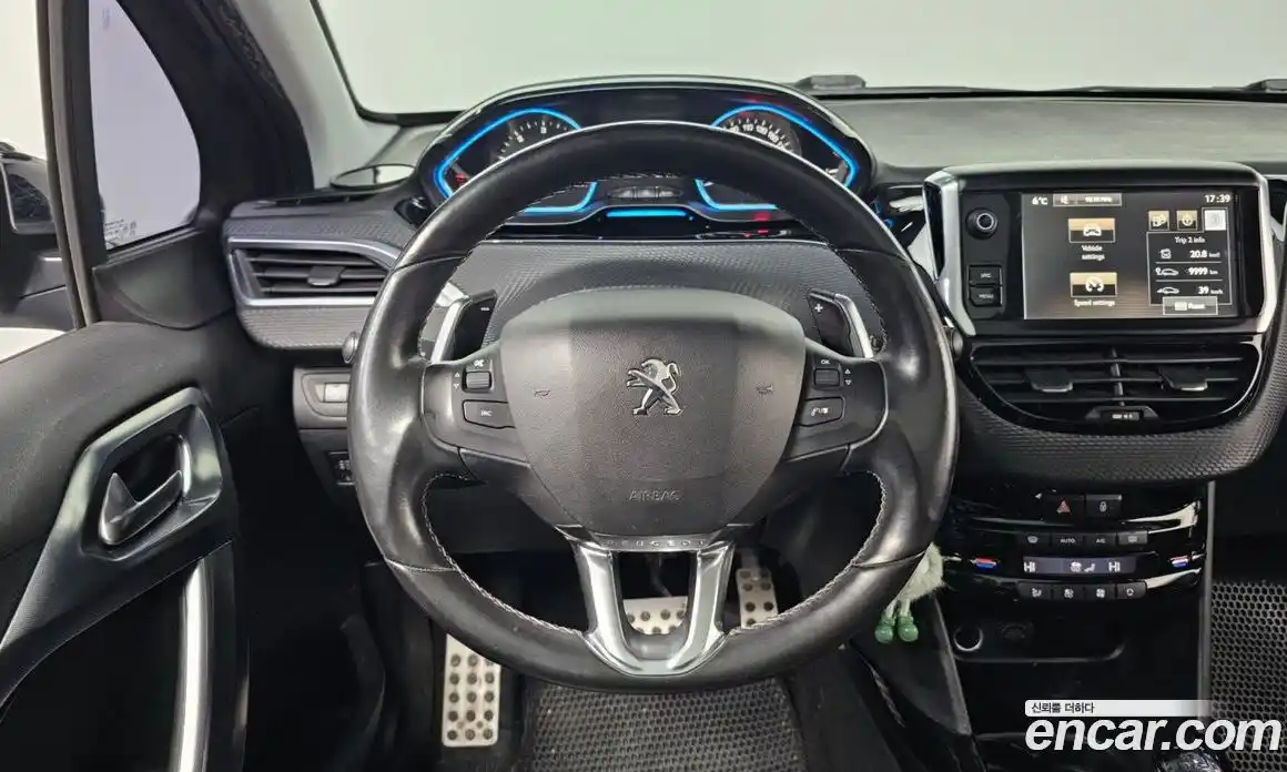 Peugeot 2008 2015 1.6 гидро в Москве № 233550, фото 13