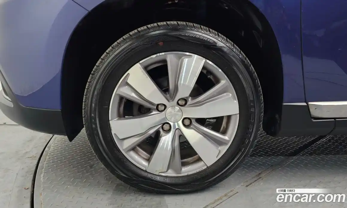 Peugeot 2008 2015 1.6 гидро в Москве № 233550, фото 5