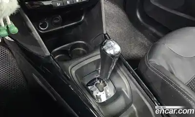 Peugeot 2008 2015 1.6 гидро в Москве № 233550, миниатюра 9