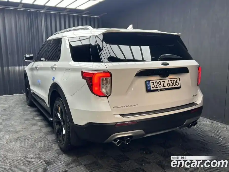 Ford Explorer 2022 3.0 гидро в Москве № 235712, фото 4