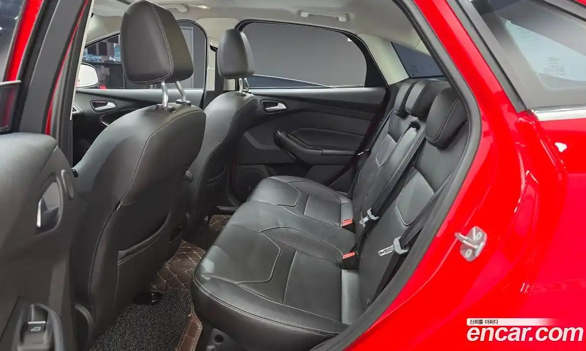Ford Focus 2016 1.5 гидро в Москве № 245646, фото 13