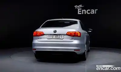 Volkswagen Jetta 2015 2.0 гидро в Москве № 254732, миниатюра 4