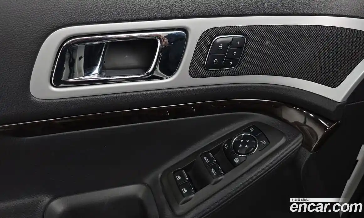 Ford Explorer 2014 3.5 гидро в Москве № 255555, фото 17