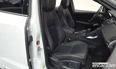 Jaguar E-Pace 2018 2.0 гидро в Москве № 256048, миниатюра 10