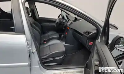 Peugeot 207 2008 1.6 гидро в Москве № 256231, миниатюра 11