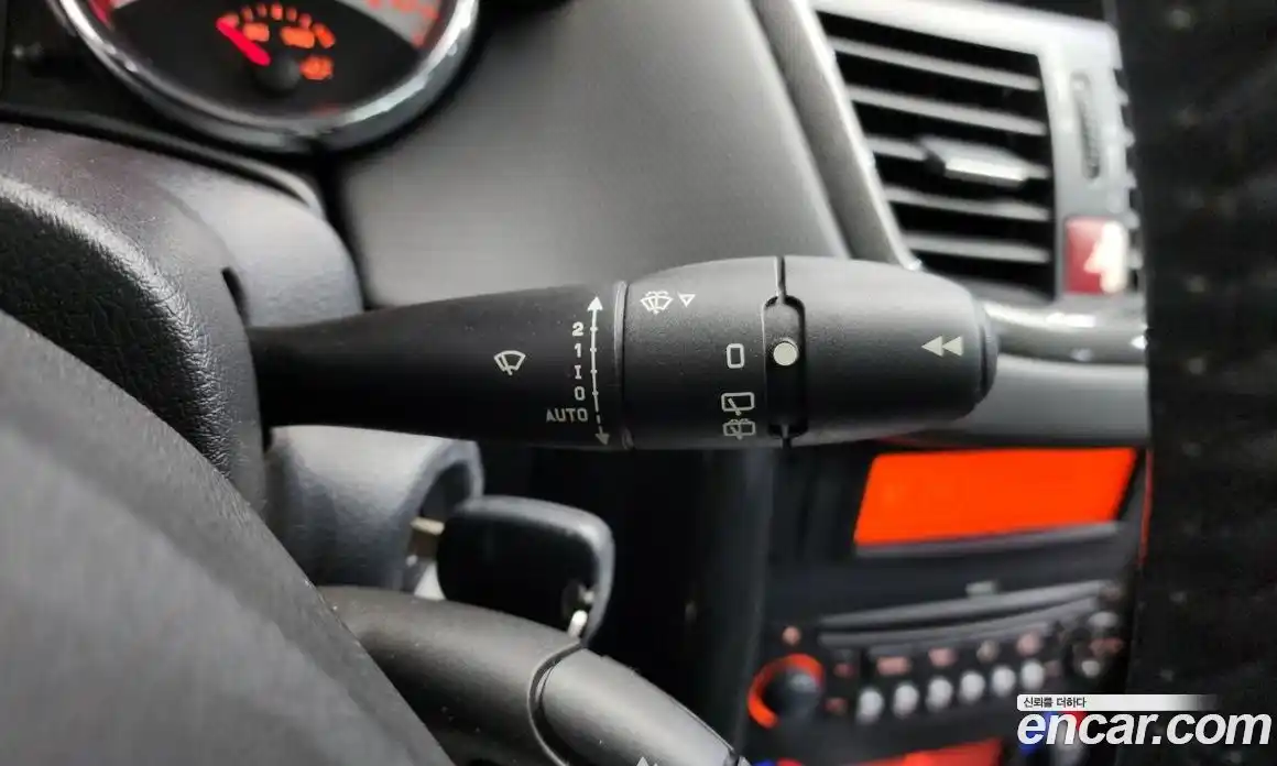 Peugeot 207 2008 1.6 гидро в Москве № 256231, фото 15