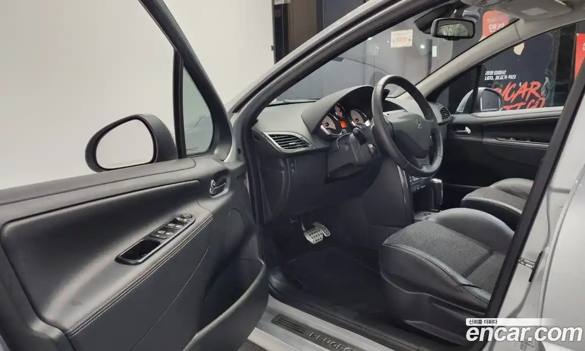 Peugeot 207 2008 1.6 гидро в Москве № 256231, фото 10