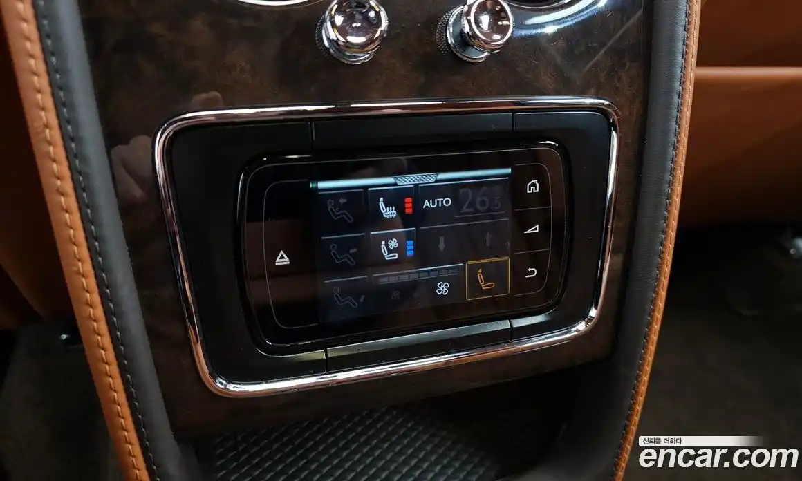 Bentley Flying Spur 2018 4.0 гидро в Москве № 256667, фото 19