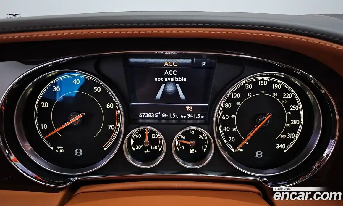 Bentley Flying Spur 2018 4.0 гидро в Москве № 256667, фото 8