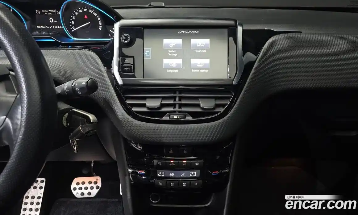 Peugeot 2008 2015 1.6 гидро в Москве № 257644, фото 14